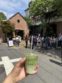  성수동에서 요즘 핫한 카페 더커피 The Coffee 성수점