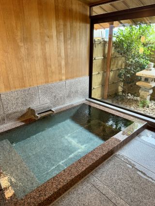 A Peaceful Onsen Day at “Umenoya” in Dogo