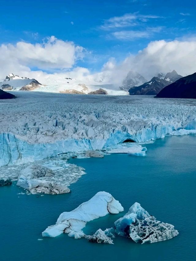 Perito Moreno Glacier – Patagonia’s Towering Ice Marvel