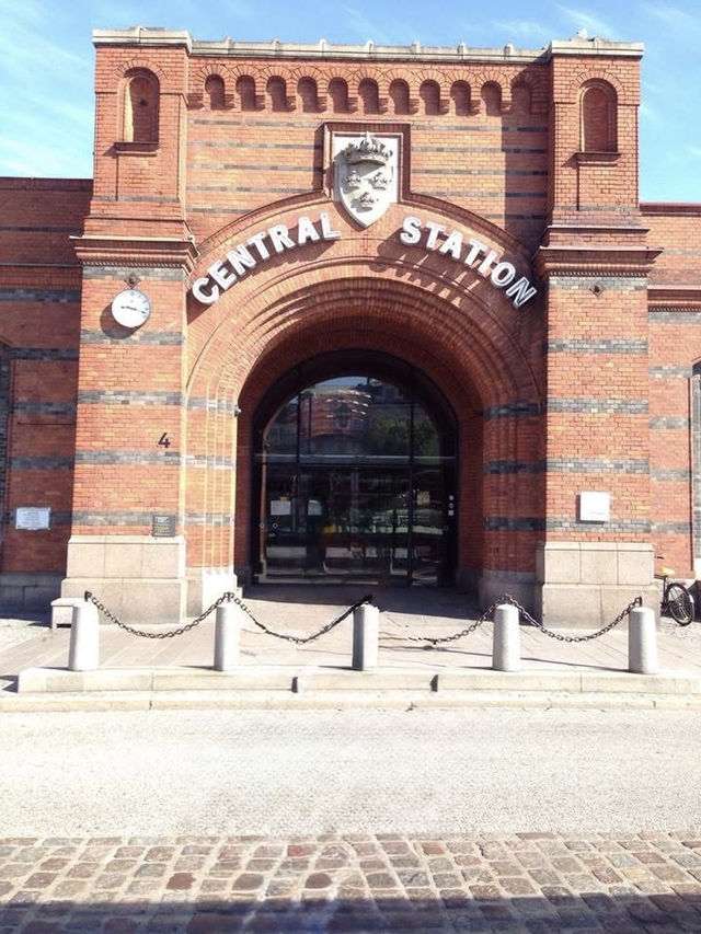 Modern vibes meet historic charm in Malmö 🇸🇪