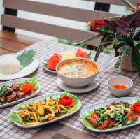 Home Phutoey River Kwai Resort  