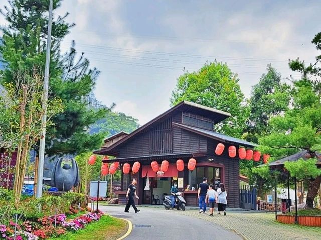 HOHOCHA喝喝茶，讓您在台灣的日月潭享受一場茶葉文化之旅！