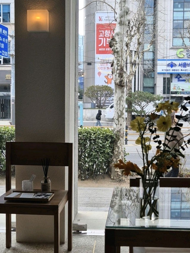 🥰홍대 동교동 카페 분위기👍좋은 휴식공간 소각커피
