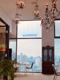 Hotel in 9 Gangnam: A Chic Base in Seoul's Pulsating Heart