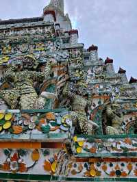Wat Arun – The Temple of Dawn That Shines All Day