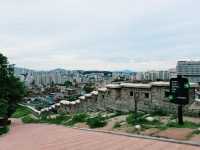 Strolling around Ihwa Mural Village and Naksan Park