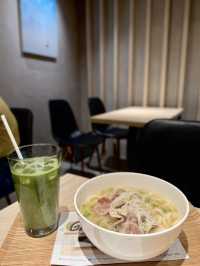  甜品、主食、飲品都不錯