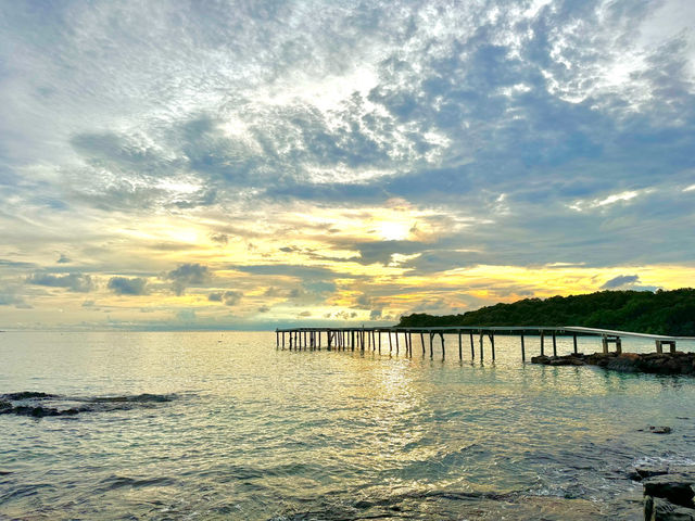 🌅Dinner สุดโรแมนติก ที่เกาะกูด🌅