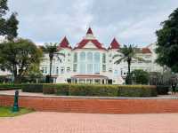 Hong Kong Disneyland Hotel