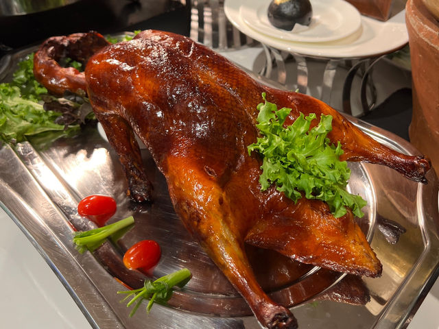 🥩 Wagyu, Foie Gras & More: A Buffet Feast at The Berkeley Dining Room 🍽️