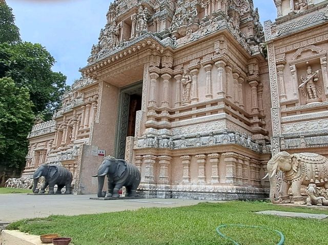 Title:Blessings Before the Journey: A Spiritual Stop en Route to Sekinchan