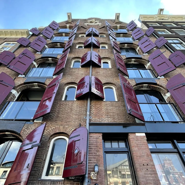 🚴‍♂️🌷 Summer Cycling Around Museumplein: Art, Parks & Amsterdam’s Iconic Squares