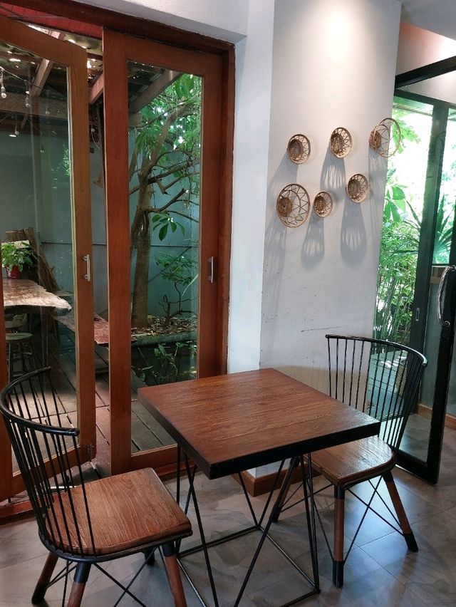 Cafe Restique, Hat Yai