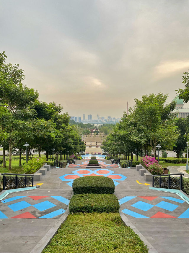 Step Into Nature: Tangga Putrajaya’s Unexpected Workout