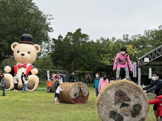 走馬瀨農場全攻略｜餵羊、露營、滑草一次滿足