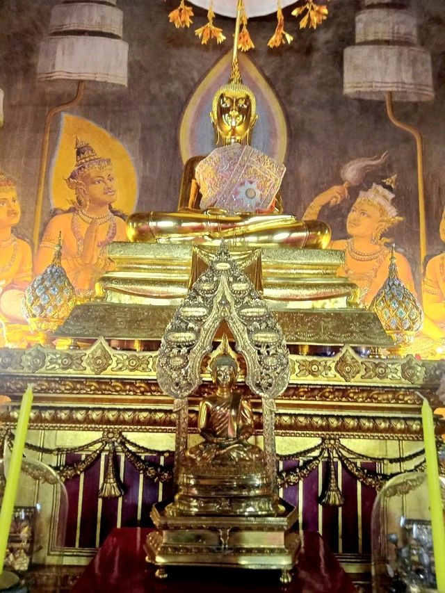 วัดราชาธิวาส วัดที่ประทับของพระราชา✨️