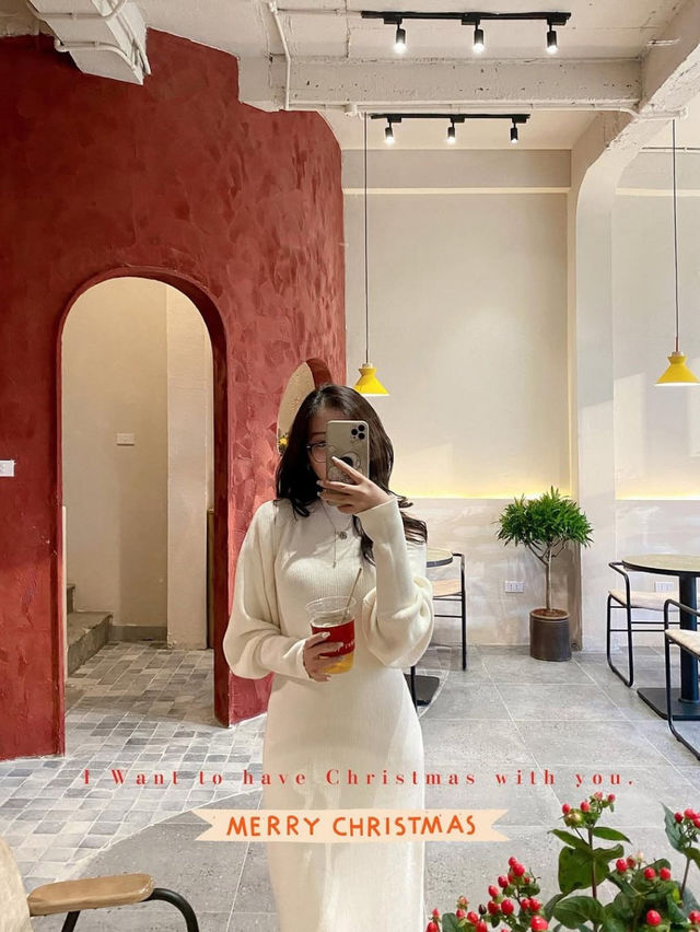Noori Cafe & Bistro