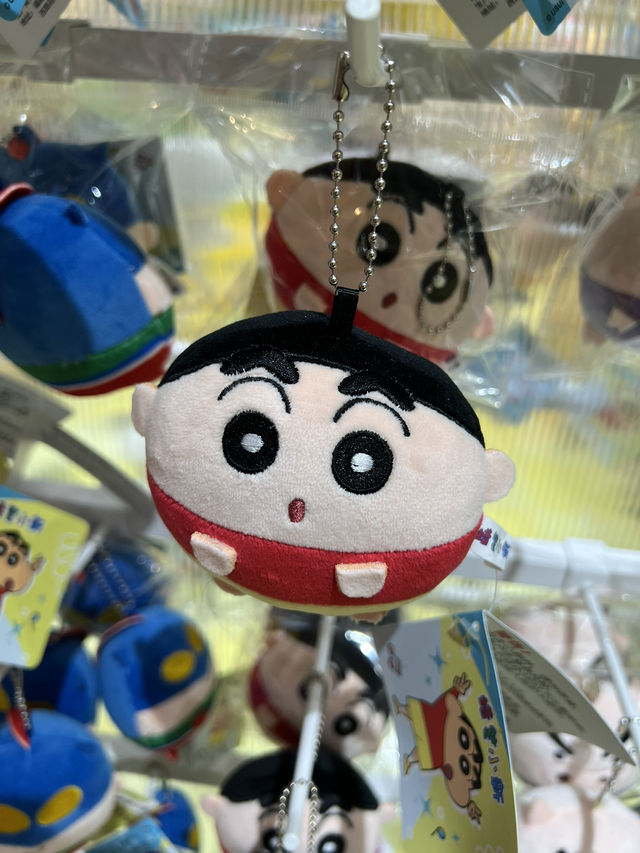 蠟筆小新快閃店在深圳來福士商場開啦！❤️