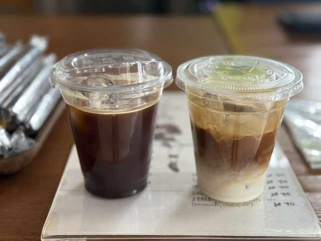 ร้านกาแฟลับริมถนนโคกกลอย จ. พังงา 