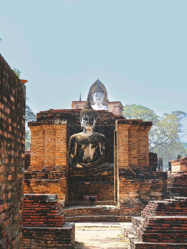 Temples, Ruins & History Walks, Phitsanulok & Sukhothai