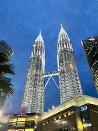 🏙️🇲🇾 “มาถึง KL แล้ว…จะไม่มาที่ตึกแฝดได้ยังไง”