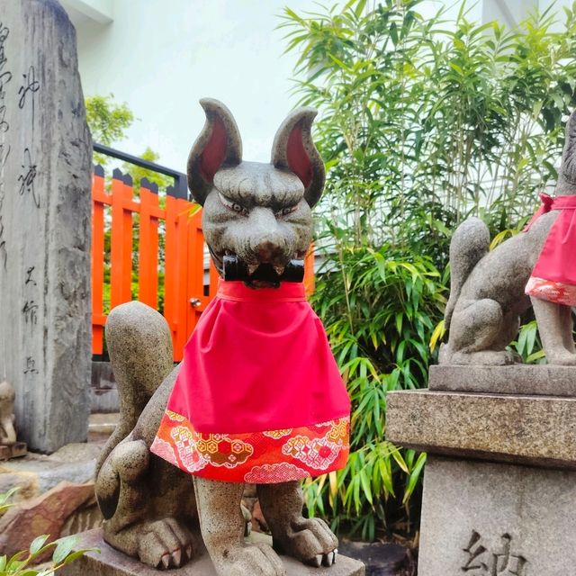 ขอพรความรักที่ Tamutsukuri Inari-jinja Shrine