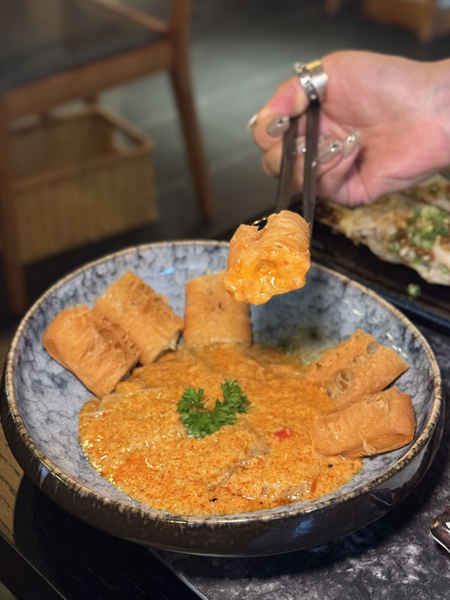 抵食創意人氣串燒店