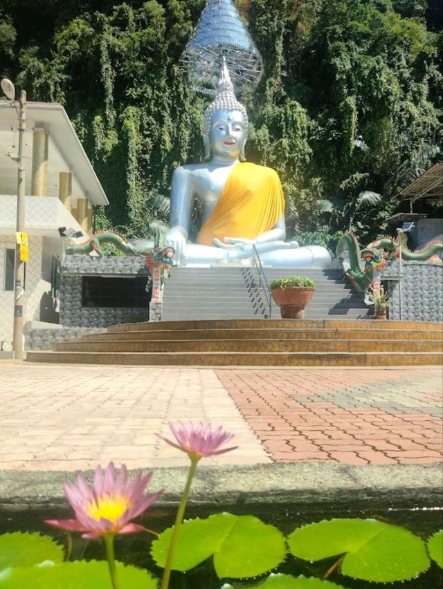 Wat Puthanimittam Siamese Temple