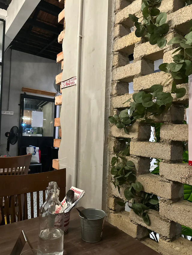 Green Vibes, Warm Bites: Flame & Fern Café Uncovered