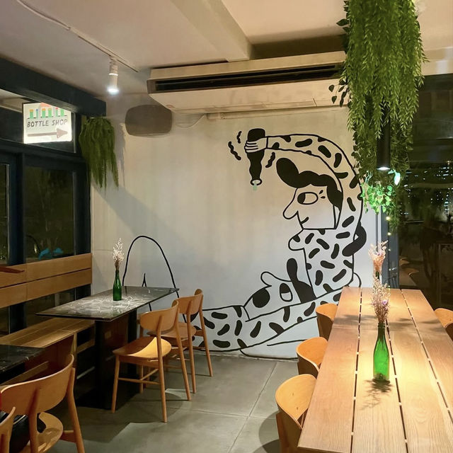 30種類以上の樽生ビールを楽しむことができるおしゃれレストラン🇹🇭