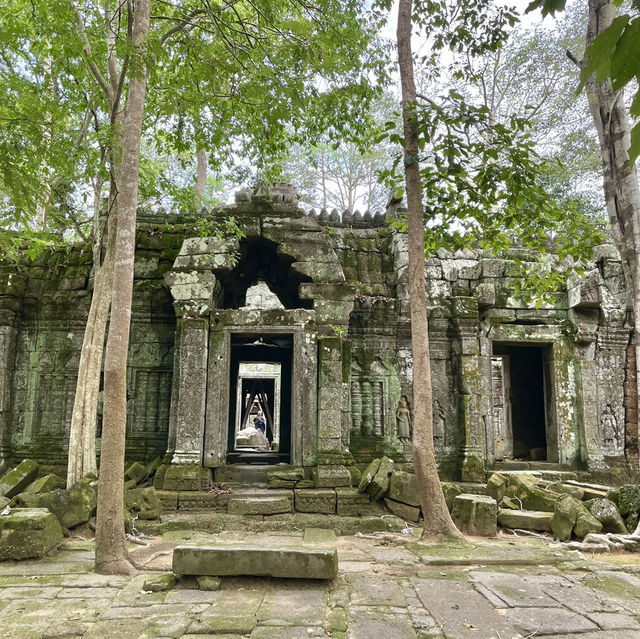 Learning about its role during the Khmer Empire👫👍🥰