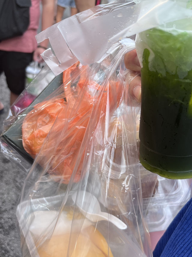 🌙 Taman Connaught Night Market: KL’s 2km of Epic Street Food Frenzy