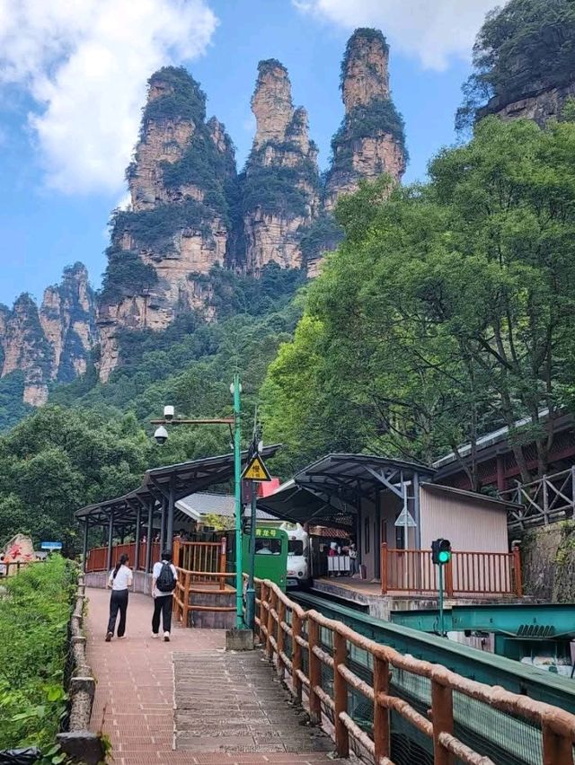 “Ride to the Three Sisters Peaks”