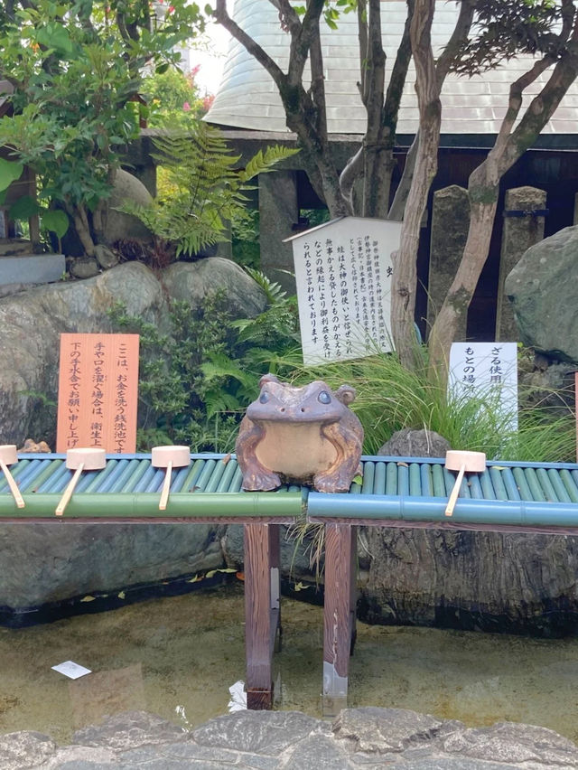 【最強インスタ映え神社】 鳥居が映える犬山の稲荷神社
