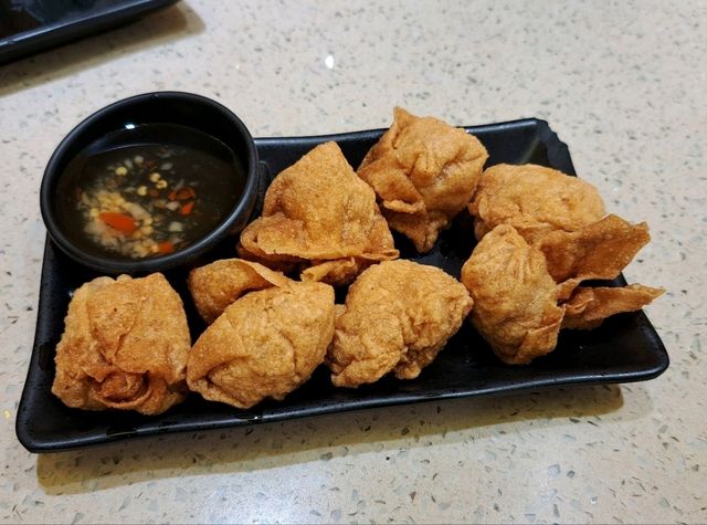 รีวิวร้าน Kai Kee Noodle จิมซาจุ่ย 🍜🌟