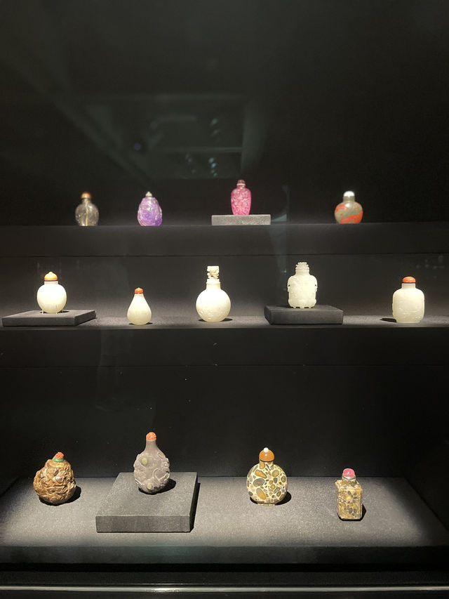 🇭🇰 An exhibition of snuff bottles in Hong Kong museum of art 🇭🇰 An exhibition of snuff bottles in Hong Kong museum of art