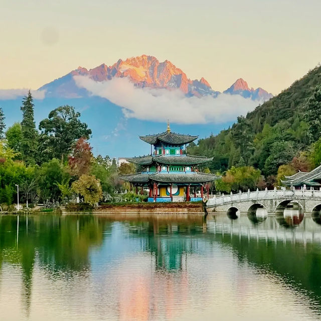 Sincere, Breathtaking, and Essential Lijiang Experience