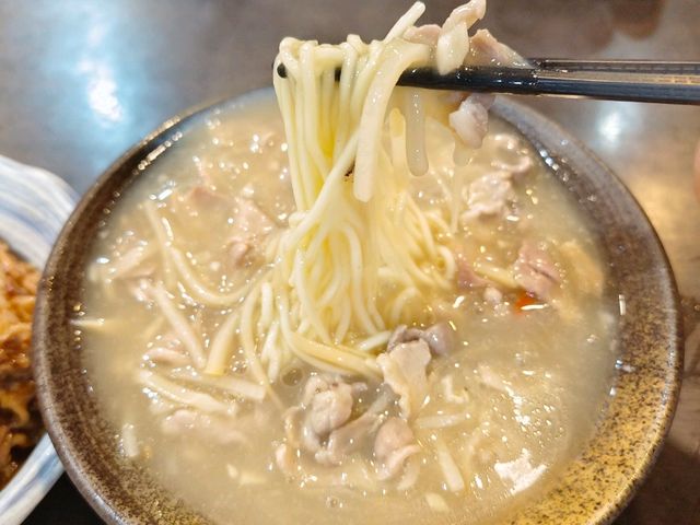 新莊米其林，珍品餐飲坊