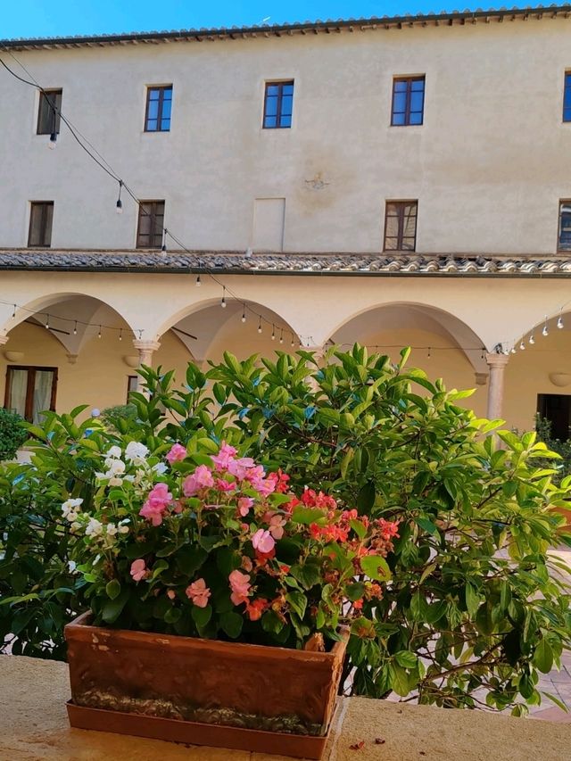 A Hotel and Restaurant in an Ancient Monastery in Pienza