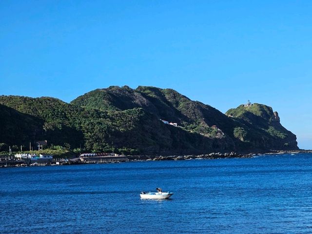 遠眺東海岸的可愛小島〔龜山島〕