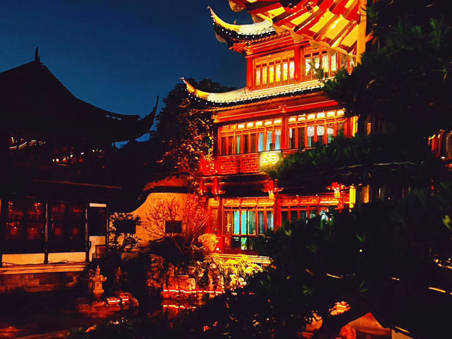 Yu Yuan Garden, Shanghai: A Classical Chinese Garden Oasis