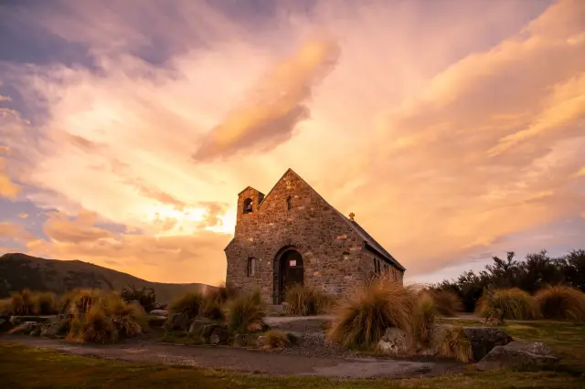 Lake Tekapo: A Four-Season Journey at the Church of the Good Shepherd