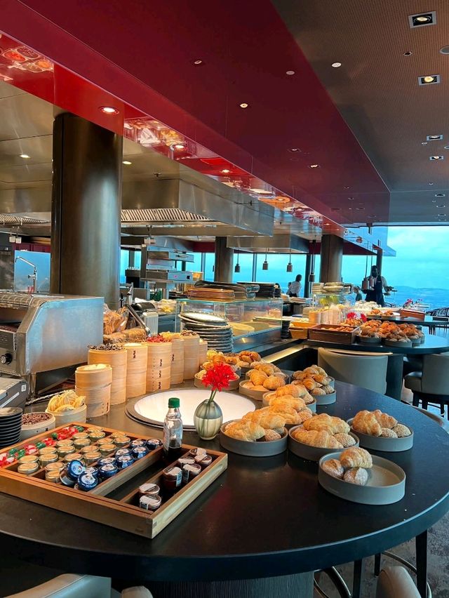 รีวิวโรงแรมBürgenstock, Lucerne