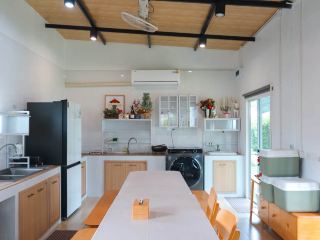 【カオヤイ】1.5ライ超の広大な敷地を独り占め！大人数向けプライベートヴィラ「Samonrada Pool Villa Khao Yai」