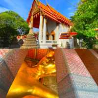 Wat Phra Chetuphon Vimolmangkalaram (Wat Pho)
