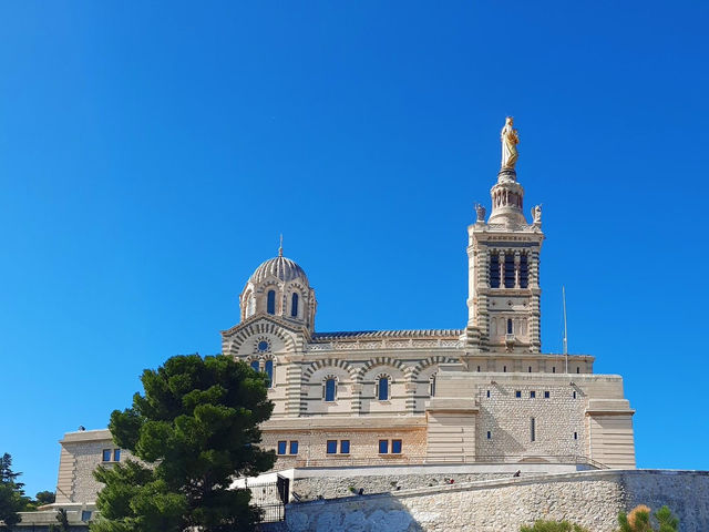 Basilica of Notre-Dame of la Garde 🏛️