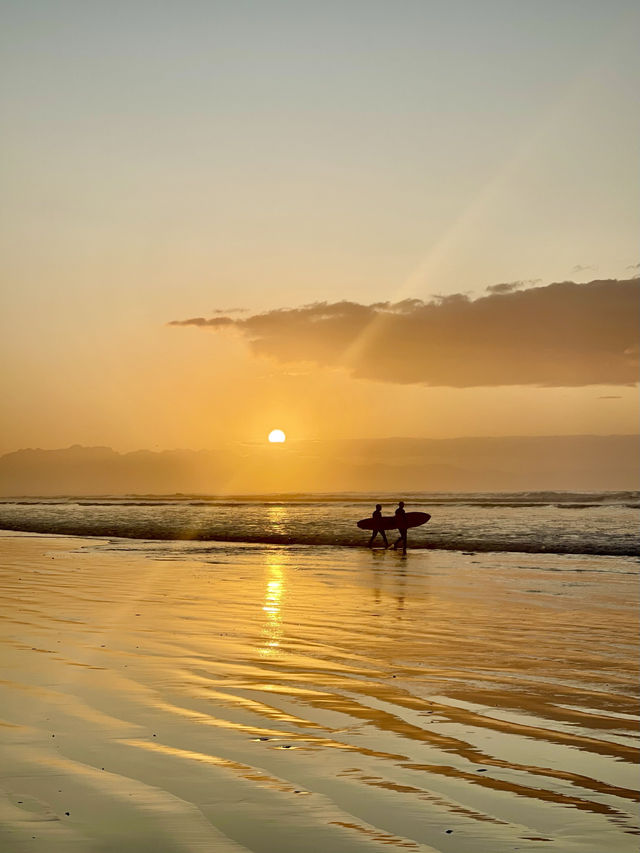 Paradise for surfers 🏄‍♀️ 