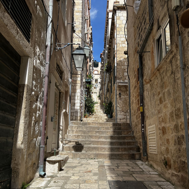 Discovering Dubrovnik: A Medieval Gem by the Sea