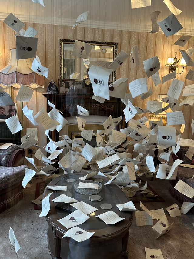 🧙‍♀️✨**“A Spellbinding Day at Warner Bros. Studio London – A Must for Every Potterhead!”**✨🧙‍♂️