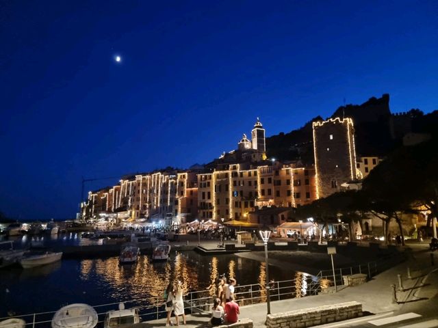 Portovenere evening trip from La Spezia